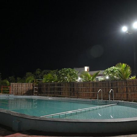 Apna Farmhouse - Private Villa With Pool & Play Area - Near Fort -15 Min To Ellora Caves Daulatabad المظهر الخارجي الصورة